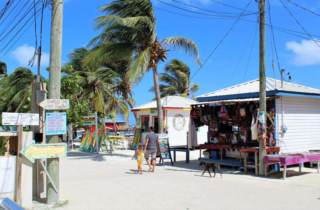 Barefoot Caye Caulker Hotel ภายนอก รูปภาพ