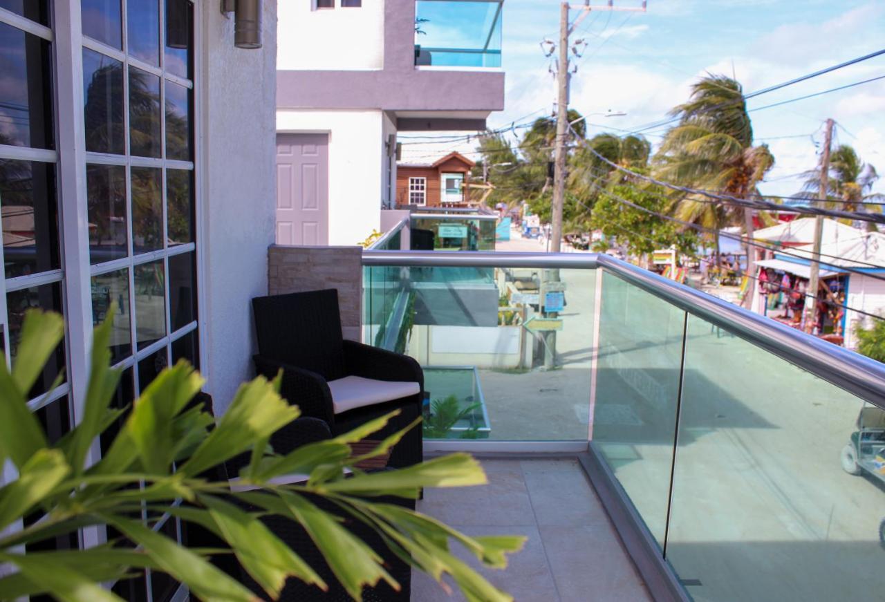 Barefoot Caye Caulker Hotel ภายนอก รูปภาพ